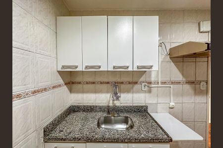 Apartamento para alugar com 82m², 2 quartos e sem vagaCozinha