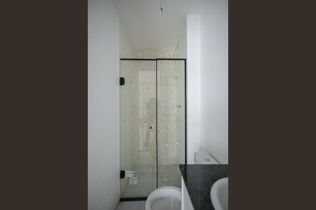 Casa de condomínio para alugar com 39m², 1 quarto e sem vagaBanheiro