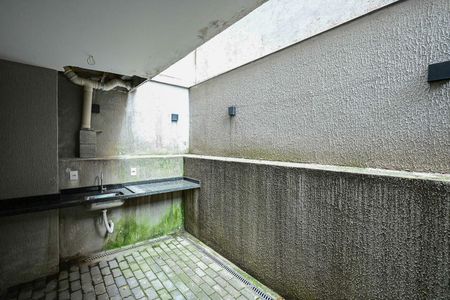 Varanda de casa de condomínio para alugar com 1 quarto, 39m² em Vila Ernesto, São Paulo