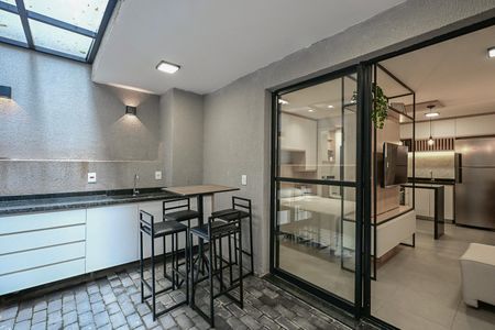 Varanda de kitnet/studio para alugar com 1 quarto, 40m² em Vila Ernesto, São Paulo