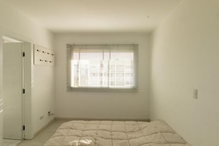 Apartamento para alugar com 120m², 3 quartos e 1 vaga Apartamento para alugar com 120m², 3 quartos e 1 vagaSuíte