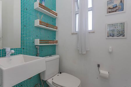 Casa à venda com 120m², 3 quartos e sem vagaBanheiro