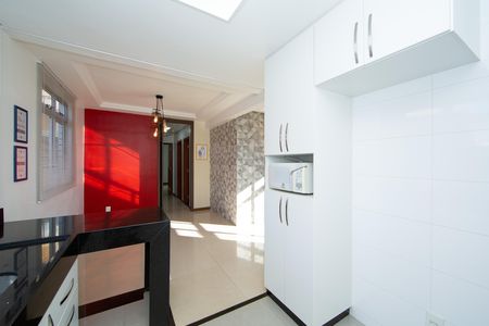 Apartamento à venda com 94m², 3 quartos e 2 vagasCOZINHA