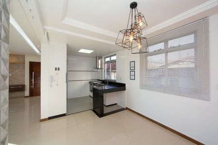 SALA de apartamento à venda com 3 quartos, 94m² em Carlos Prates, Belo Horizonte