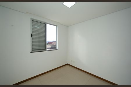 Apartamento à venda com 94m², 3 quartos e 2 vagasQUARTO2