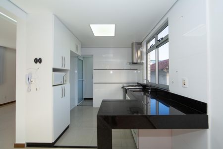 COZINHA de apartamento à venda com 3 quartos, 94m² em Carlos Prates, Belo Horizonte