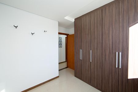 Apartamento à venda com 94m², 3 quartos e 2 vagasQUARTO1