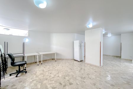 Apartamento para alugar com 96m², 3 quartos e 1 vagaÁrea comum - Salão de festas