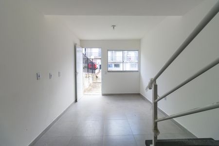 Sala de casa de condomínio para alugar com 2 quartos, 49m² em Bairro Jardim Nossa Senhora das Graças, Cotia