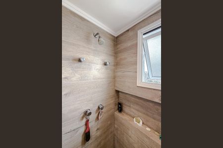 Apartamento à venda com 125m², 2 quartos e 2 vagas Apartamento à venda com 125m², 2 quartos e 2 vagasBanheiro da Suíte 2