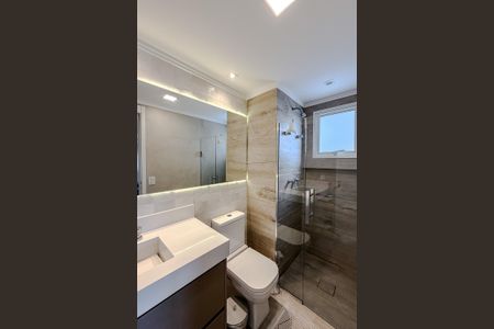 Apartamento à venda com 125m², 2 quartos e 2 vagas Apartamento à venda com 125m², 2 quartos e 2 vagasBanheiro da Suíte 1