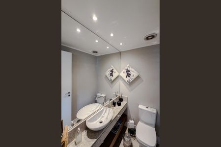 Apartamento à venda com 125m², 2 quartos e 2 vagas Apartamento à venda com 125m², 2 quartos e 2 vagasLavabo