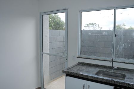 Casa de condomínio para alugar com 49m², 2 quartos e 1 vagaCozinha