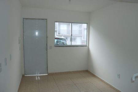 Casa de condomínio para alugar com 49m², 1 quarto e 1 vagaSala