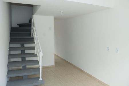 Casa de Condomínio para alugar com 1 quarto, 49m² em Da Graça, Cotia