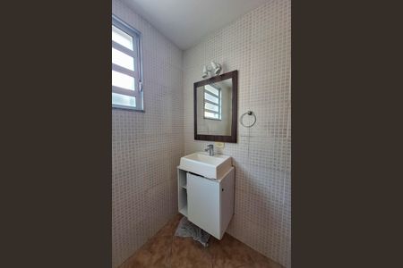 Casa para alugar com 124m², 2 quartos e sem vagaBanheiro Social