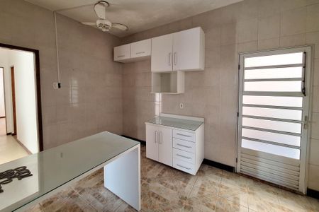 Casa para alugar com 124m², 2 quartos e sem vagaCozinha