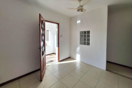 Casa para alugar com 124m², 2 quartos e sem vagaSala