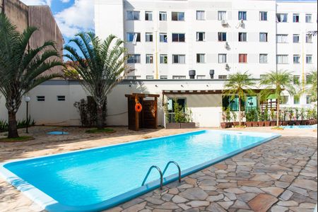 Apartamento para alugar com 46m², 2 quartos e 1 vaga Apartamento para alugar com 46m², 2 quartos e 1 vagaÁrea comum - Piscina
