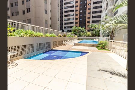 Apartamento à venda com 33m², 1 quarto e 1 vagaÁrea comum - Piscina