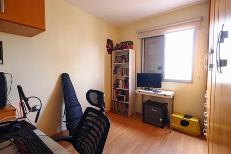 Apartamento à venda com 73m², 3 quartos e 1 vagaQuarto 2