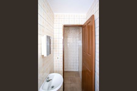 Banheiro de casa para alugar com 1 quarto, 40m² em Conceição, Diadema