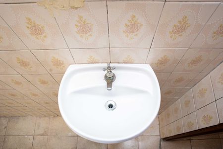 Banheiro de casa para alugar com 1 quarto, 40m² em Conceição, Diadema