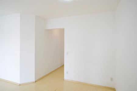 Apartamento à venda com 68m², 3 quartos e 1 vagaSala