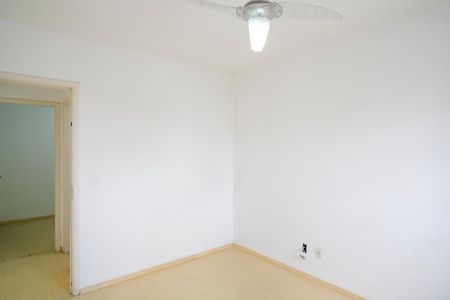 Apartamento à venda com 68m², 3 quartos e 1 vagaQuarto 2