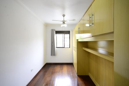 Casa à venda com 250m², 4 quartos e 5 vagasSuíte 1