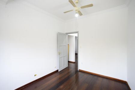 Casa à venda com 250m², 4 quartos e 5 vagasQuarto 1