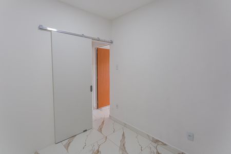 Casa à venda com 70m², 2 quartos e sem vaga Casa à venda com 70m², 2 quartos e sem vagaQuarto 2