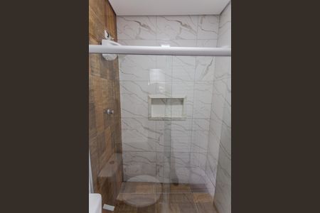 Casa à venda com 70m², 2 quartos e sem vaga Casa à venda com 70m², 2 quartos e sem vagaBanheiro Social