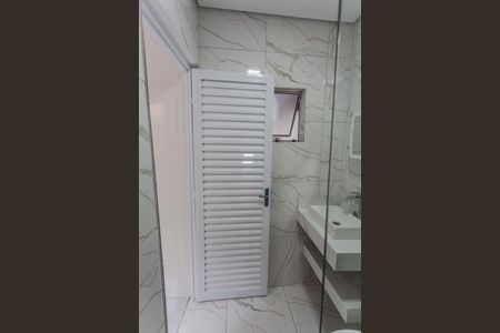Casa à venda com 70m², 2 quartos e sem vaga Casa à venda com 70m², 2 quartos e sem vagaBanheiro Social