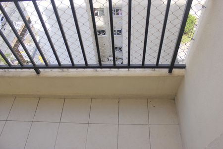 Varanda Sala de apartamento à venda com 3 quartos, 65m² em Jardim Flor da Montanha, Guarulhos