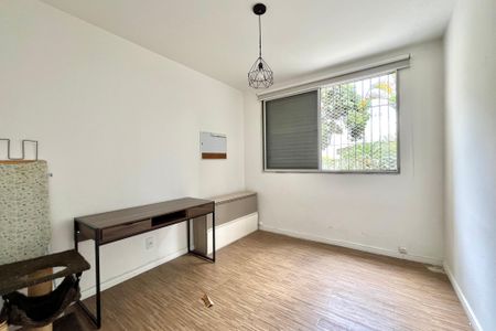 Apartamento à venda com 75m², 2 quartos e 1 vagaQuarto 2