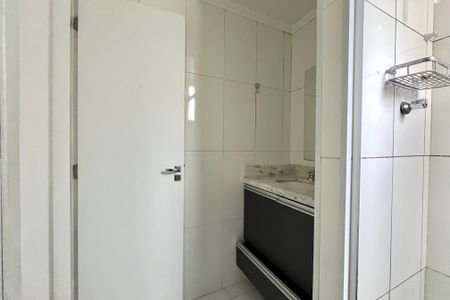 Apartamento à venda com 75m², 2 quartos e 1 vagaBanheiro Social