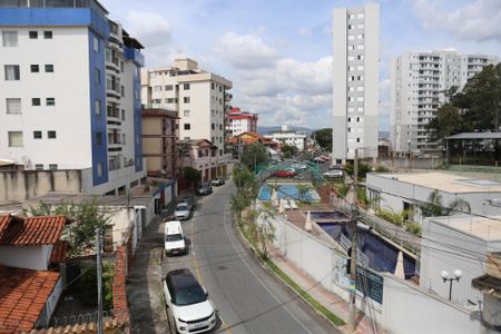 Casa para alugar com 900m², 6 quartos e 2 vagasVista