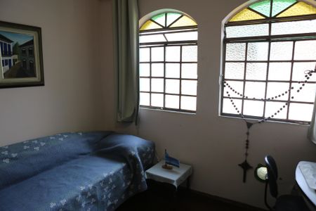 Casa para alugar com 900m², 6 quartos e 2 vagasQuarto 