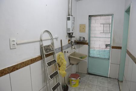 Casa para alugar com 900m², 6 quartos e 2 vagasEdícula 