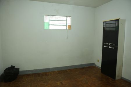 Casa para alugar com 900m², 6 quartos e 2 vagasEdícula 