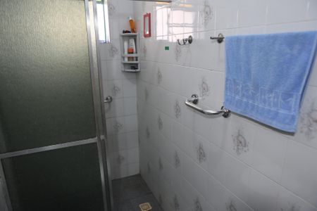 Casa para alugar com 900m², 6 quartos e 2 vagasBanheiro social