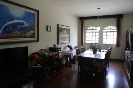 Sala de casa para alugar com 6 quartos, 900m² em Eldorado, Contagem
