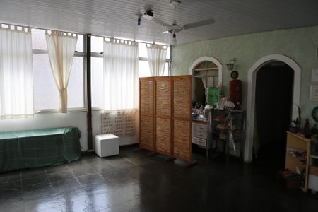 Casa para alugar com 900m², 6 quartos e 2 vagasTerraço