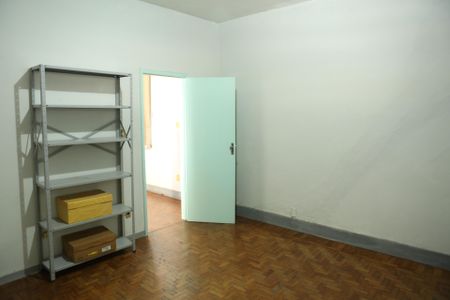 Casa para alugar com 900m², 6 quartos e 2 vagasEdícula 