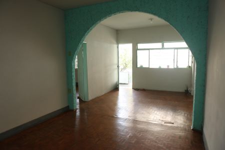 Casa para alugar com 900m², 6 quartos e 2 vagasEdícula 