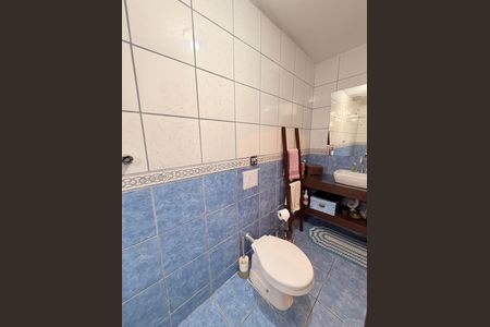 Casa à venda com 170m², 4 quartos e 2 vagasBanheiro Social 2
