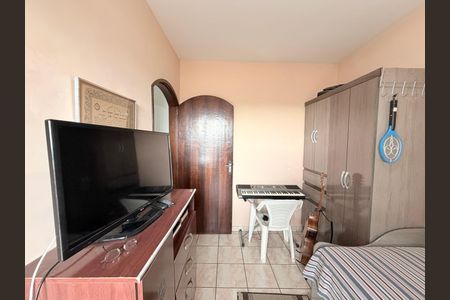 Casa à venda com 170m², 4 quartos e 2 vagasQuarto 4