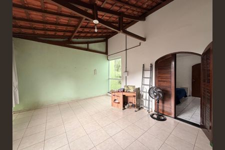 Casa à venda com 170m², 4 quartos e 2 vagasVaranda do Quarto 1