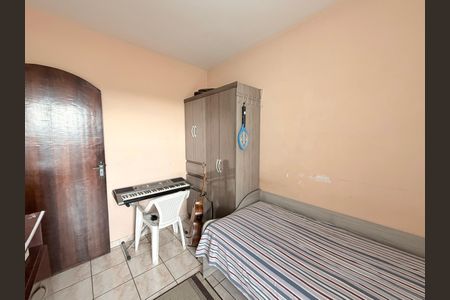 Casa à venda com 170m², 4 quartos e 2 vagasQuarto 4